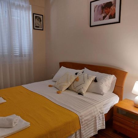 Apartman Sicilija Hotel Podgorica Exterior photo